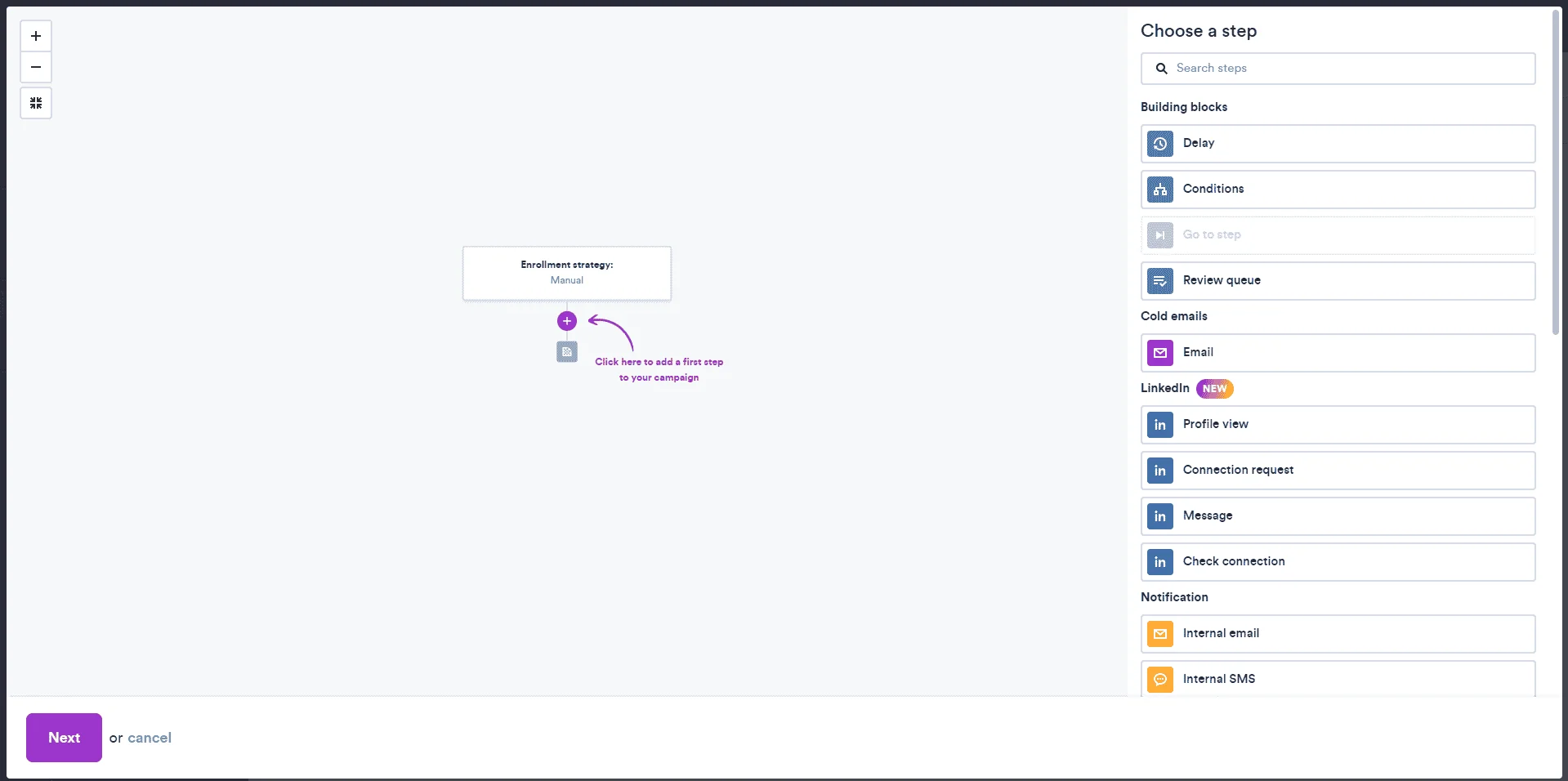 Interface de gestion de processus avec des étapes à choisir, "Next" en bas gauche.