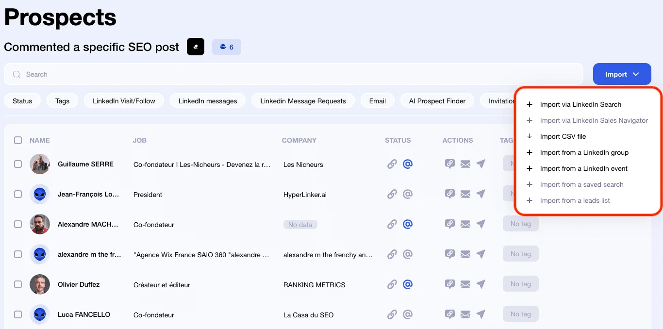 Interface para a gestão de contactos e várias formas de os importar para o Waalaxy
