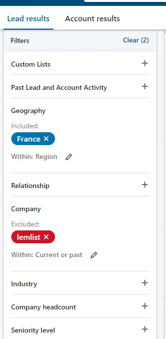 Interface de filtre de recherche avec "France" inclus, "lemlist" exclu, options pour Industry, Company headcount et Seniority level.
